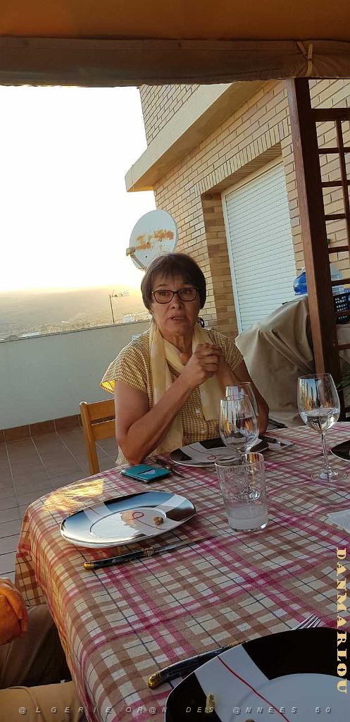 HOMMAGE A N.D. DE SANTA CRUZ A DALIAS DU 7 AU 10 JUIN 2019 (704) REPAS CHEZ ANGE AVANT LE DEPART .jpg